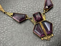 Vintage Art Deco Faux Amethyst Glass Gold Tone Ornate Chain Statement Necklace