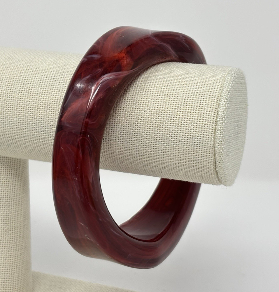 Vintage Chunky Marble Swirl Burgundy Red Asymmetrical Bangle Bracelet 8″ Retro