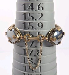 Vintage Jan Michaels Antiqued Brass Filigree Hematite Cabochon 5 Link Bracelet