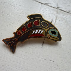 1 vintage David Audette fish pin with 4 other nautical beauties