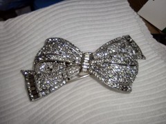 Stunning Vintage unsigned Art Deco Rhinestone Bow Brooch, excellent condition