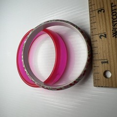 Lot Set Vintage Retro 70s 80s Neon Pink Acrylic Strawberry Resin Bangle Bracelet