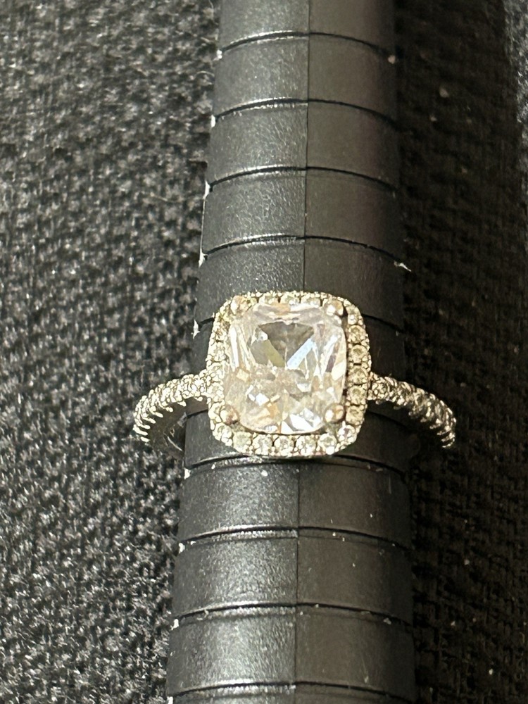 925 Sterling Silver Cushion Cut Cubic Zirconia Halo With Accents Ring Sz 4.25