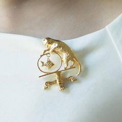 2Pcs Antique Jewelry Cat Vintage Fishing Brooch Personality Zinc Alloy NEW