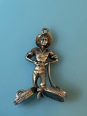 Vintage Sterling Silver Fish Monger Seller Fisherman Basket Bracelet Charm 7