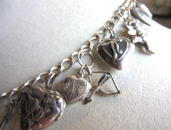 Vintage double link chain necklace with 22 heart, love themed charms 61.8 grams