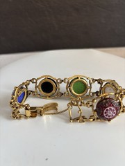 Juliana D&E for Celebrity Moroccan Matrix Carved Glass Cabochon Bracelet Book Pc