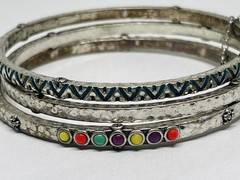 Lucky Brand 3 Silver Tone Bangles Set Etched Jeweled Hammered Bracelets Charm