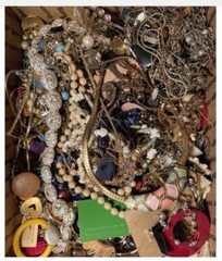Vintage/Designer Unsearched Estate Jewelry Lot 2Lbs + Crown!