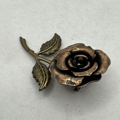 Womens Vintage Rose Flower Floral Copper & Brass Tone Brooch Pin 2.5”