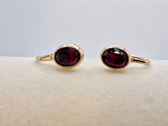 Vintage 1/20th 12K Gold Filled Earrings Screw Clasp Bezel Set Garnets Elegant!