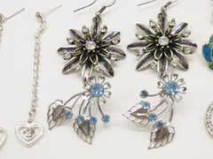 VTG Dangle Earrings Lot Pierced 1 Clip Silver Tone Blue Clear Rhinestones D2115