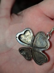 925 Vintage Clover Photo Pendent Locket With Silver Chain. Italy. AT Hand Carved