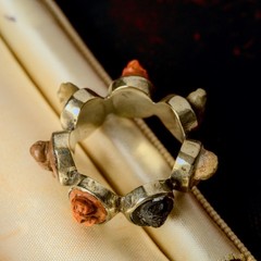 ANTIQUE ITALIAN 14K GOLD MINIATURE LAVA CAMEO RING SCARF RING DAYS OF THE WEEK