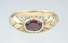 Pretty Antique Victorian Solid 9K Gold Garnet Floral Scroll Band Ring Size 5.25