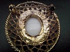 Pendant Necklace Brooch Set Vintage Germany Courting Scene 21 In Gold Tone Chain