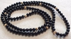 Gorgeous Vintage 14K Yellow Gold Black Onyx Necklace 30″ Excellent!