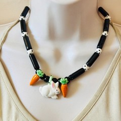 VTG Flying Colors white Rabbit Carrot necklace signed Ceramic Beads Artisan Fun