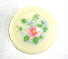 Vintage 1984 AVON “SPRING BOUQUET” Flowers Porcelain Brooch / Pin BOOK PIECE!