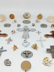 Vintage Religous Pendants, Lapel, Brooch+ Mixed Lot, 70pcs, FREE SHIP! Lot# 472