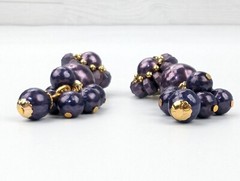 Vintage Purple Cluster Bead Gold Tone Dangle Drop Grapes Clip on Earrings 3.25″