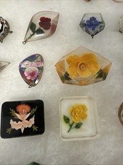 (28) Vintage Acrylic/Lucite? Hand Crafted Pressed Floral Brooch Pins, Pendants