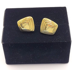 MONET Modernist Asymmetrical Gold Tone Clip On Classy vintage Earrings Signed