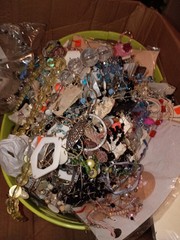 1 Lb Mixed Jewelry Lot Ethnic Vintage-Modern DIY JUNK CRAFT REPAIR Unsorted