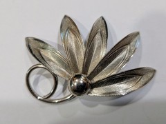 Vintage Silver-Tone Leaf & Feather Brooch Lot, Set of 2, Unsigned