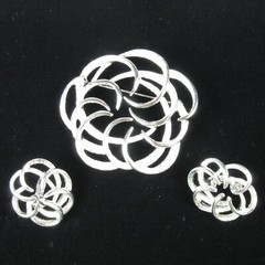 Sarah Coventry Silvertone Tailored Swirl Pin and Clip On Earrings Set Signed