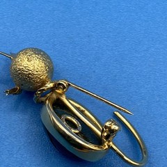 ADMARK signed CAT PIN Brooch vintage Gold Filled semi-precious carved bloodstone