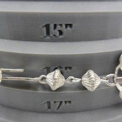 Vintage Ribbed Leaf Necklace Silver Tone Choker 16 Inch