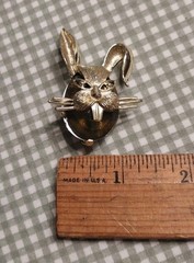 Vintage Brooch Rabbit Head Pin Amber Topaz Color Stone Gold Tone Unique