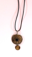 Vtg N.A. Silver Starburst on Topaz Stone Pendant 20″ Leather Rope Necklace