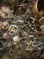 Estate Wholesale Junk Drawer Jewelry Lot 8 Plus Lbs Wearable Or Craft Untested